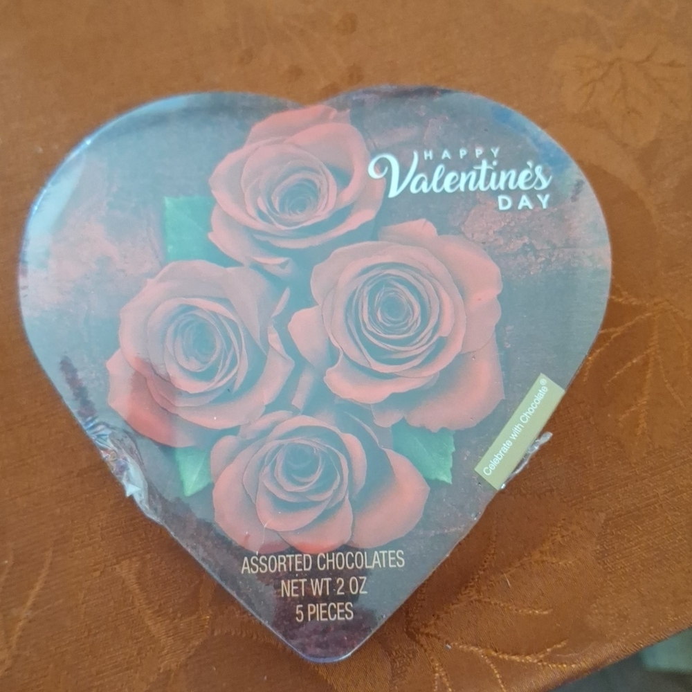 Valentine's Day Heart-Shaped Chocolate Box - Red Roses